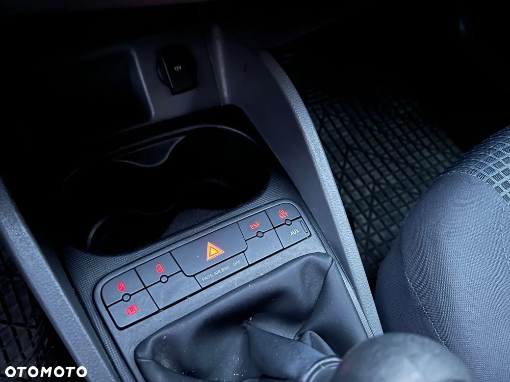 Seat Ibiza 1.4 16V Style - 10