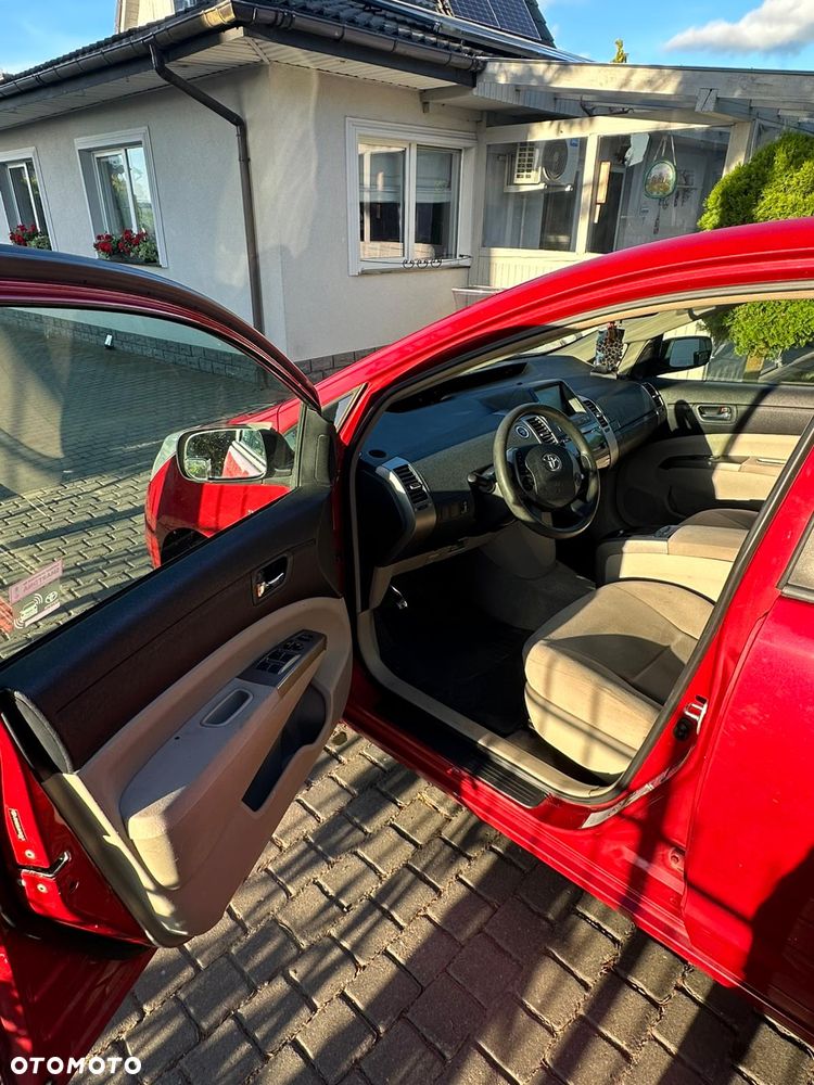 Toyota Prius 1.5 VVT-i Sol - 12