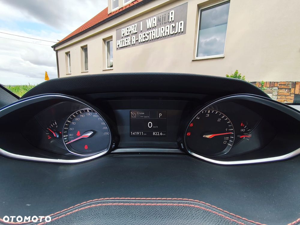 Peugeot 308 1.6 BlueHDi Allure S&S EAT6 - 15