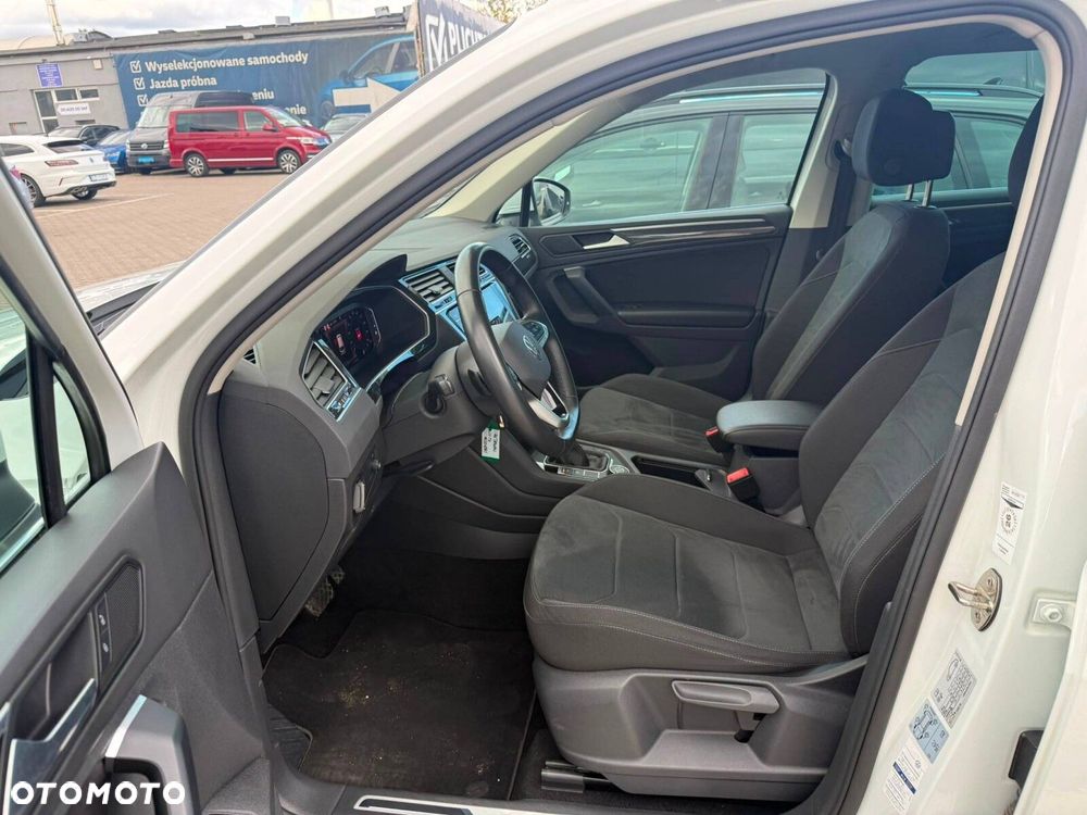 Volkswagen Tiguan 2.0 TSI 4Mot Elegance DSG - 22