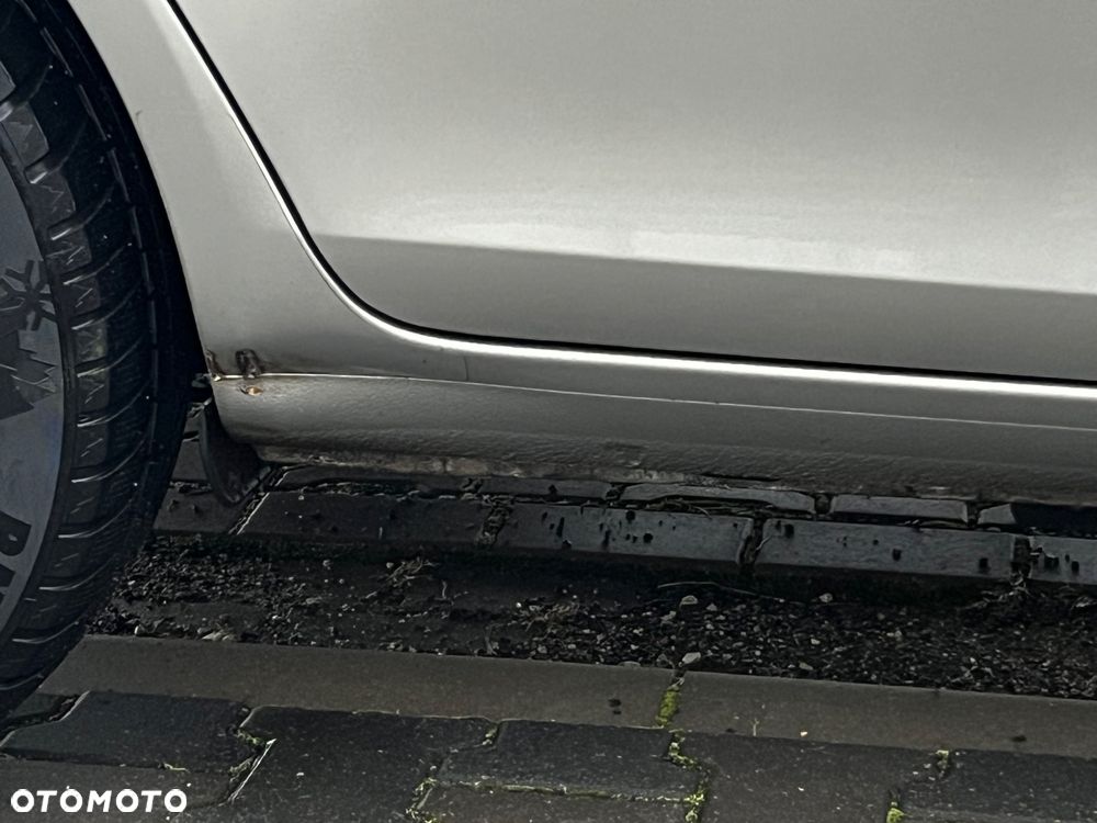 Skoda Fabia 1.2 HTP Ambition - 15