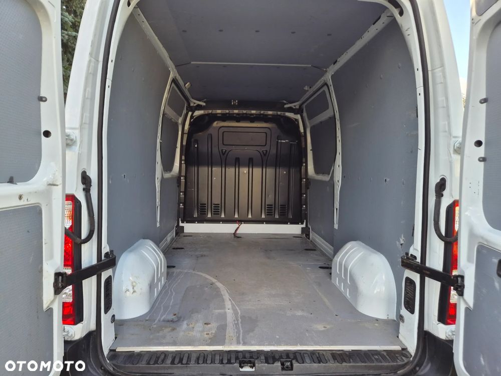 Opel Movano - 11