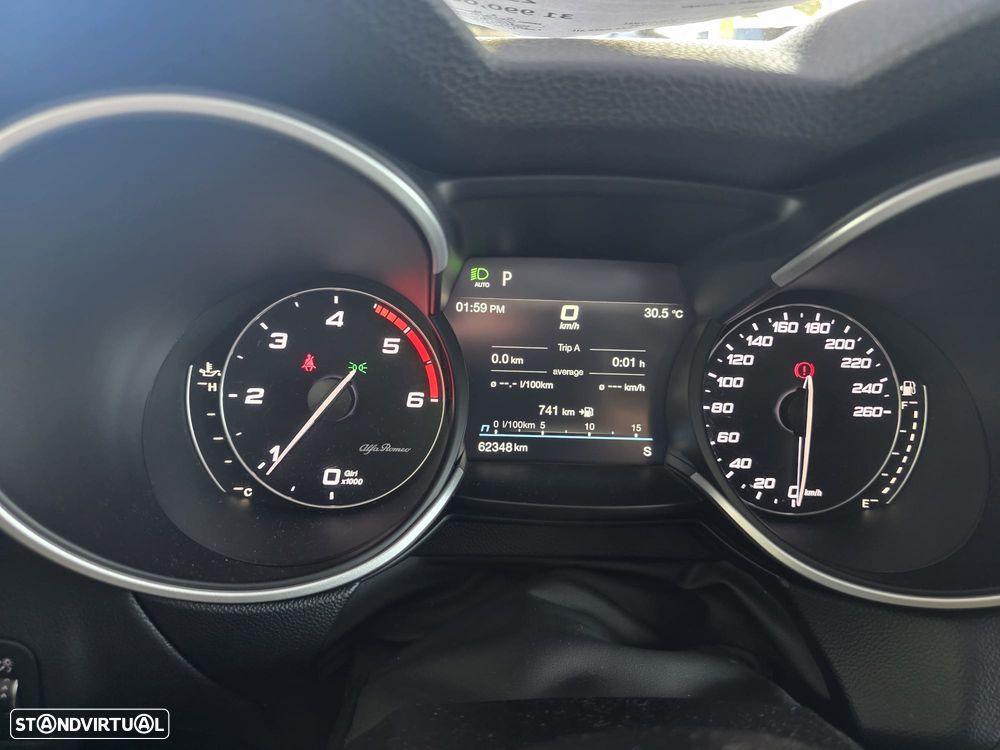 Alfa Romeo Stelvio 2.2 D Sprint Q4 AT8 - 23