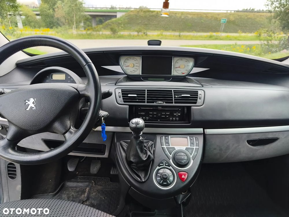 Peugeot 807 2.0 HDi Premium Euro5 - 9