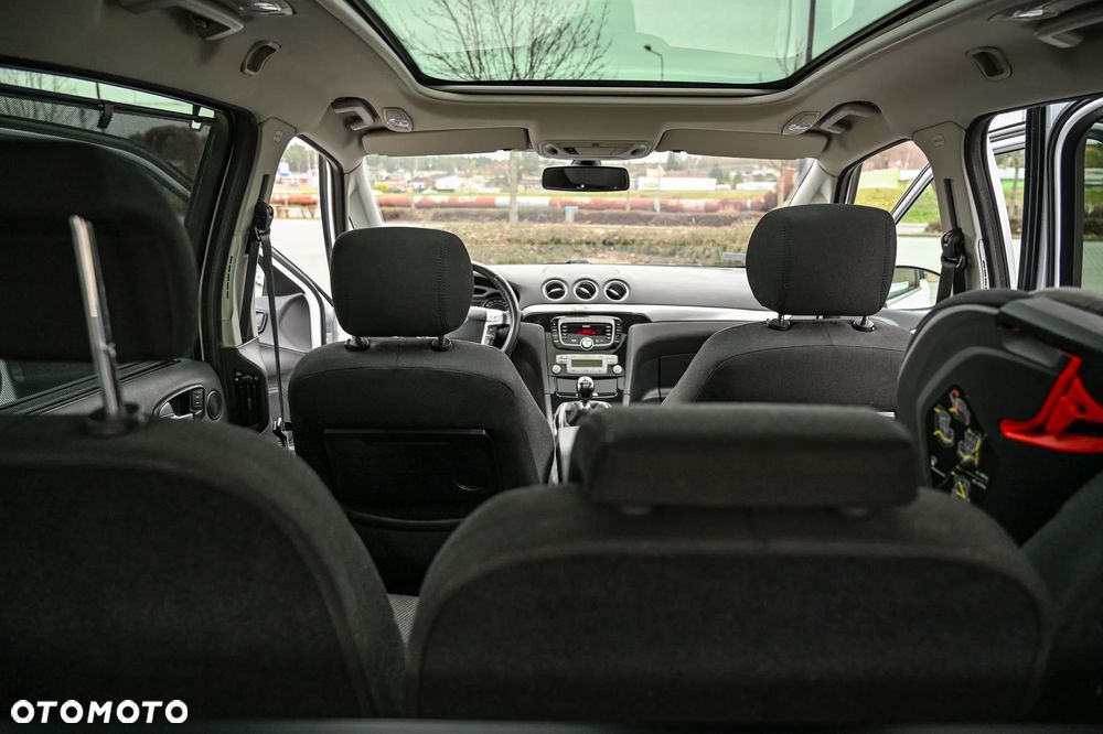 Ford S-Max 2.0 TDCi Titanium - 25