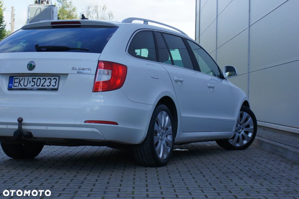 Skoda Superb 1.6 TDI Green tec Active - 14