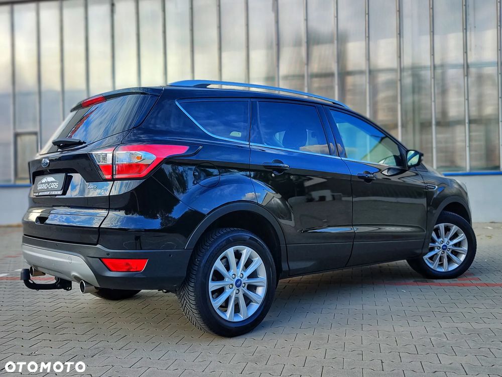 Ford Kuga 2.0 TDCi 4x4 Titanium - 4