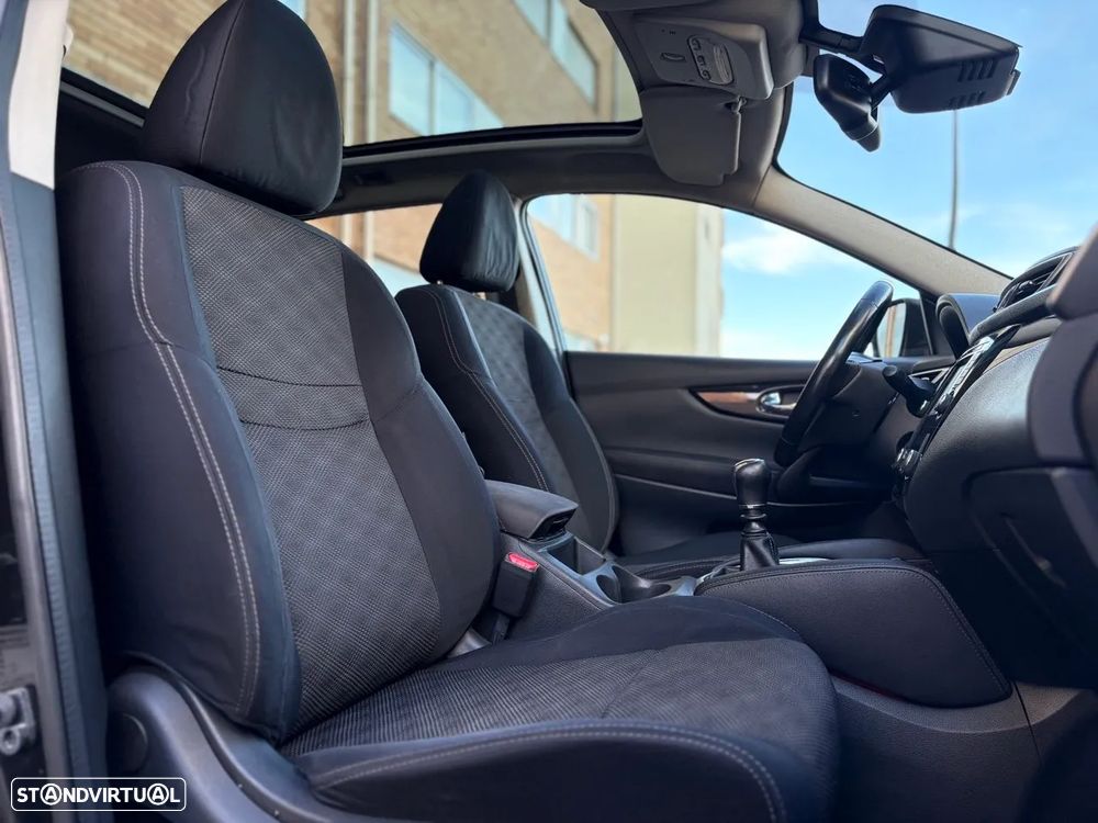Nissan Qashqai 1.5 dCi Black Edition - 8