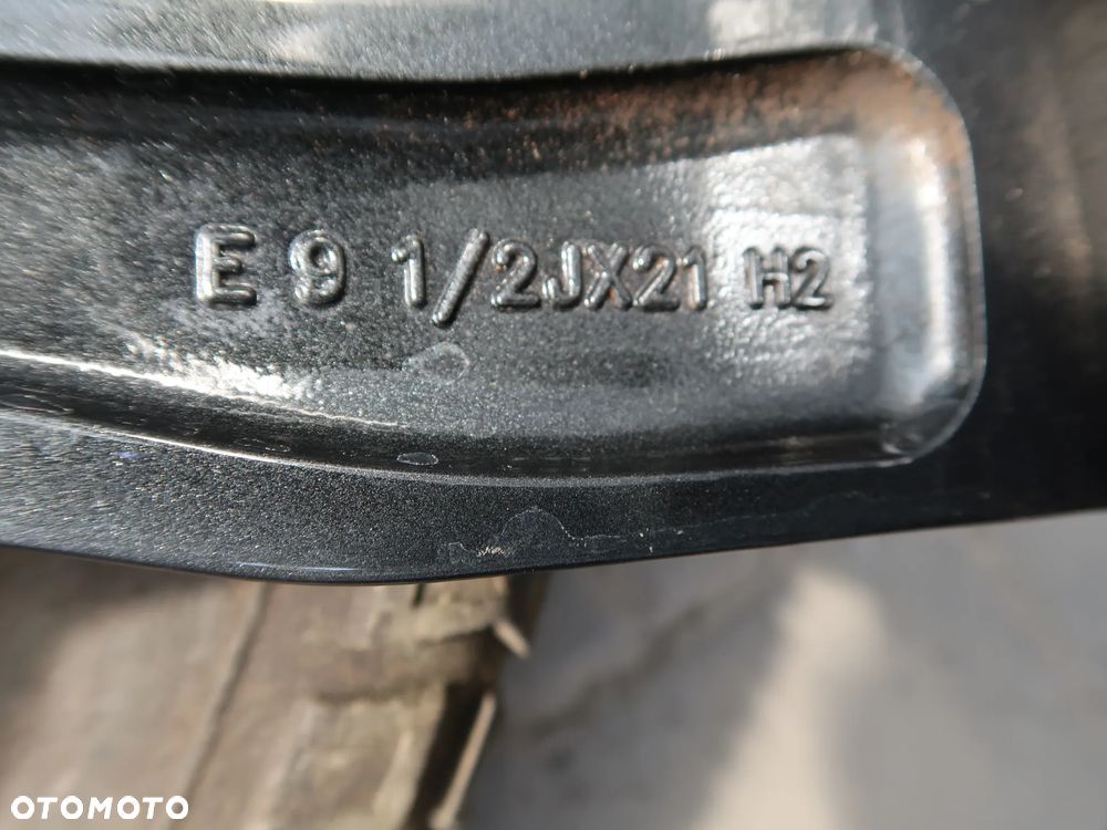 W2 Felga Aluminiowa BMW x7 G07 8074220 9,5x21et36 - 6