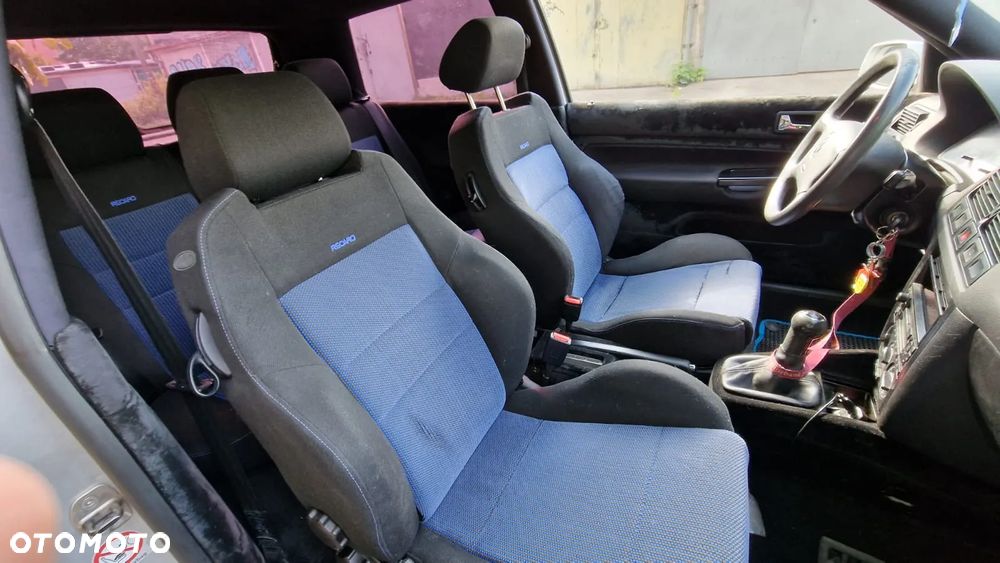 Volkswagen Golf - 15