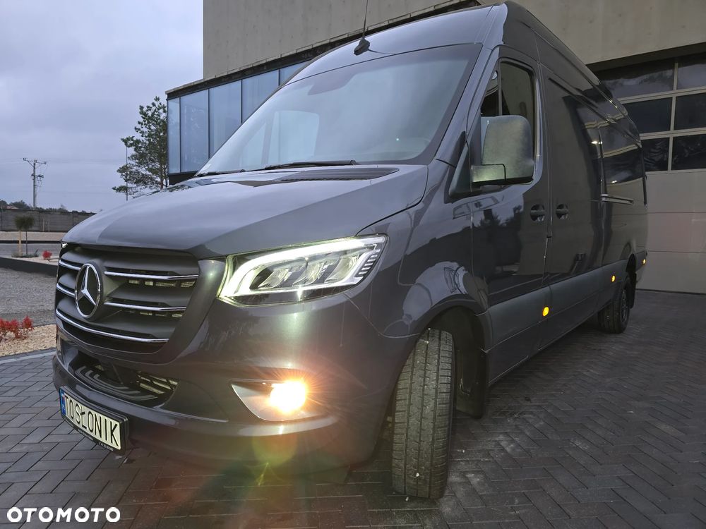 Mercedes-Benz SPRINTER 319 3.0 CDI AUTOMAT 4,40Cm Długi SERWIS ASO MERCEDES-BENZ DO OSTATNIEGO km SALON PL FUL LED HIGH PERFORMANCE MBUX z ekranem dotykowym 10,25 cali SIEDZENIE KIEROWCY KOMFORTOWE, HYDRAULICZNE RESOROWANE PODGRZEWANA SZYBA PRZEDNIA TEMPOMAT KAMERA COFANIA LAKIER METALIK - 39