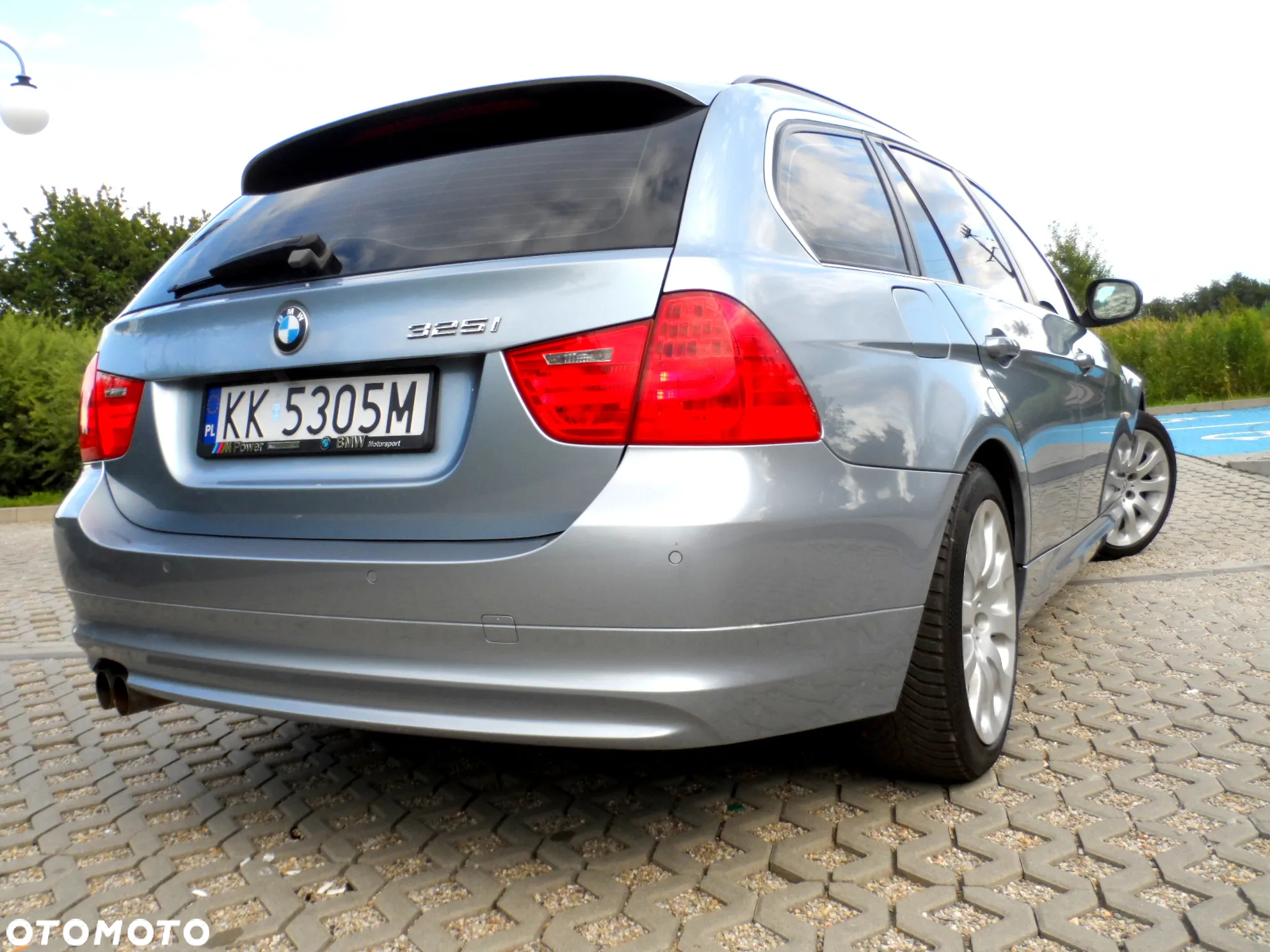 BMW Seria 3 325i Touring Edition Lifestyle - 4