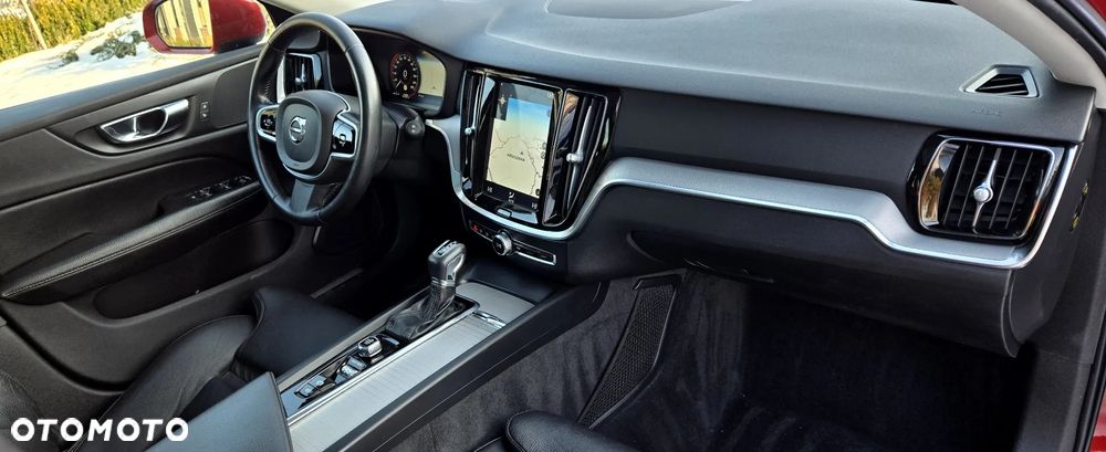 Volvo V60 Cross Country D4 AWD Geartronic Pro - 16