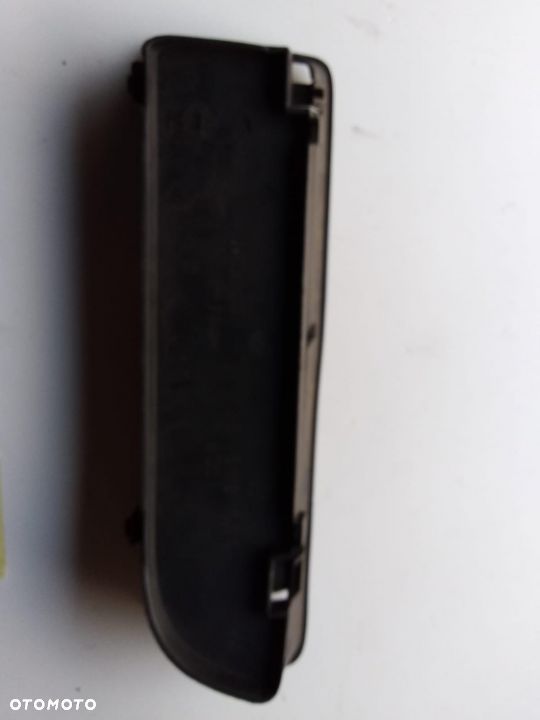 zaślepka kratka  zderzaka przednia  VW BORA 1J5853950B  1J5853950B 1J5853666A oryginał  1J5853950BD0 - 1