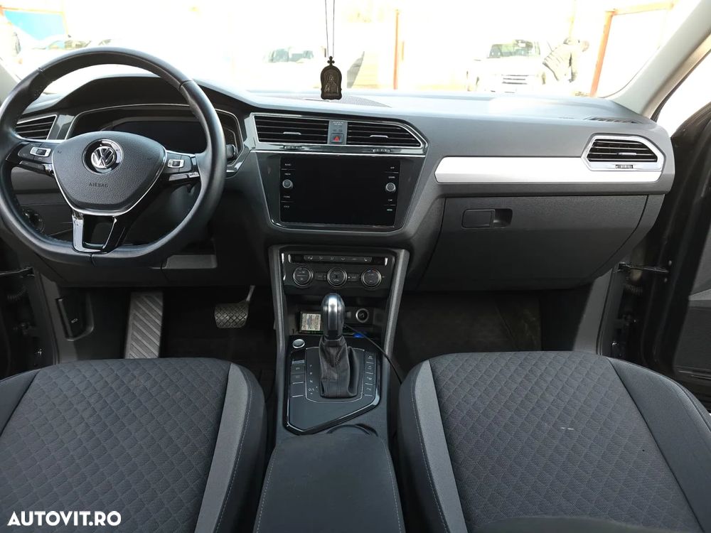 Volkswagen Tiguan 1.5 TSI ACT DSG Comfortline - 11