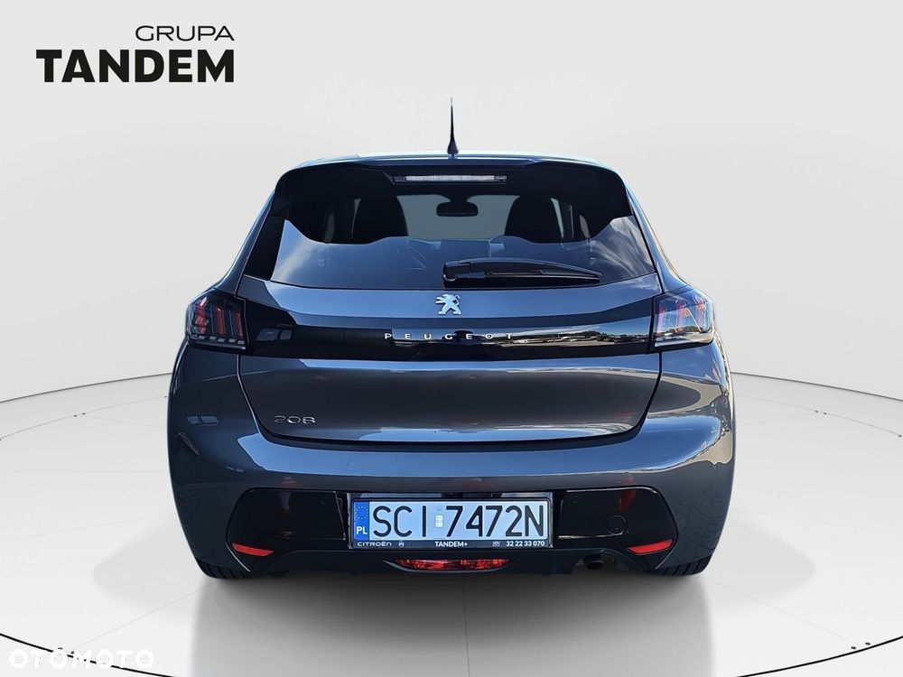Peugeot 208 - 6