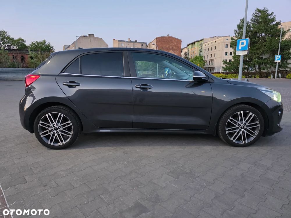 Kia Rio 1.0 T-GDI 120 DCT7 Platinum Edition - 6
