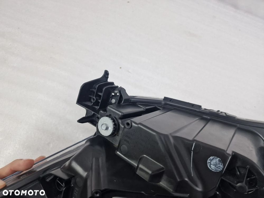 RENAULT ZOE LIFT LEWA / PRAWA LAMPA PRZEDNIA PRZÓD FULL LED PAKIET OŚMIU LAMP , NR 260100279R / 260102384R / 260609388R / 260602157R , NR AUKCJI LA742 - 12