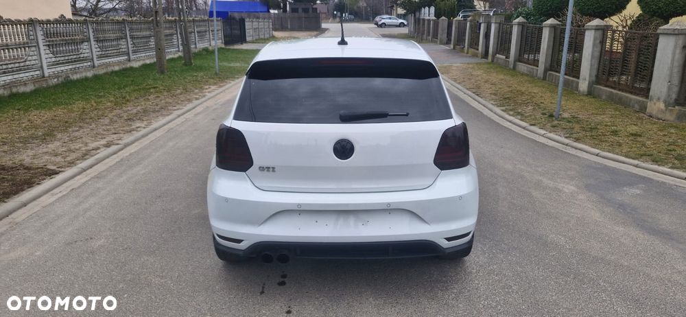 Volkswagen Polo 1.8 TSI (Blue Motion Technology) DSG GTI - 4