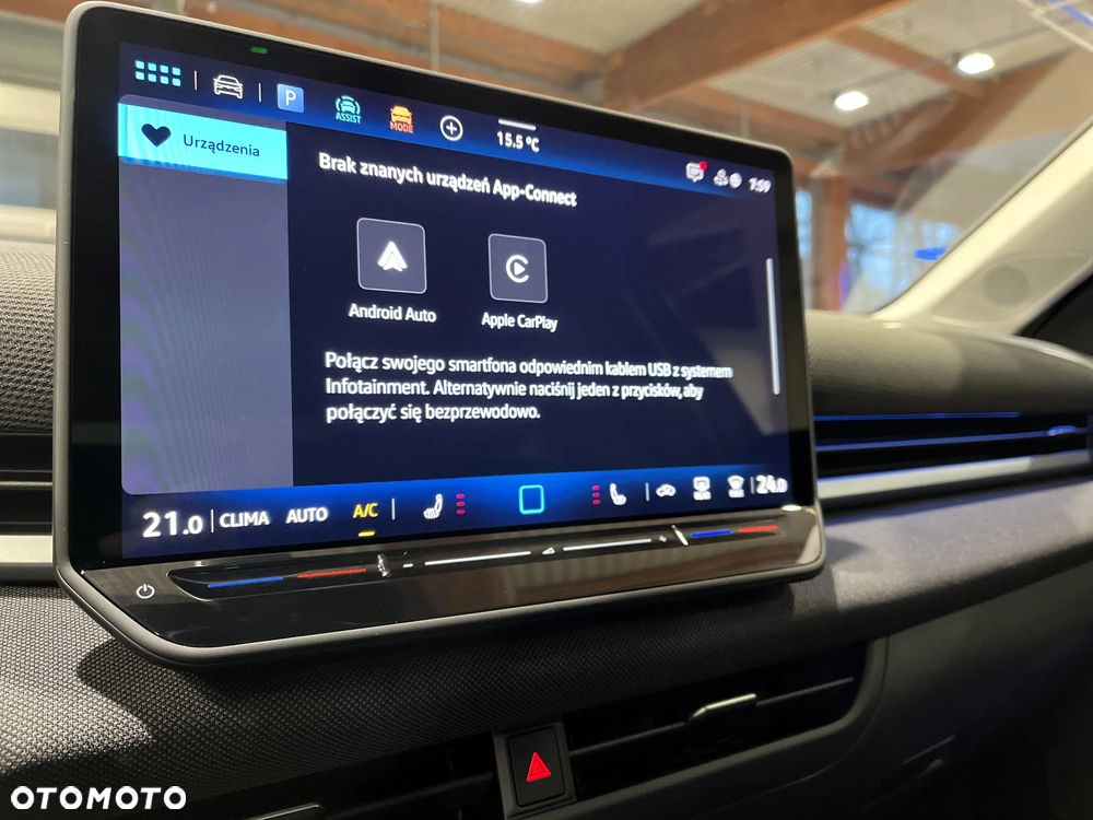 Volkswagen T-Roc 1.5 eTSI Life DSG - 17