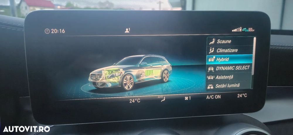 Mercedes-Benz C - 21