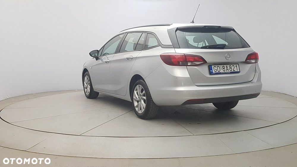 Opel Astra - 5