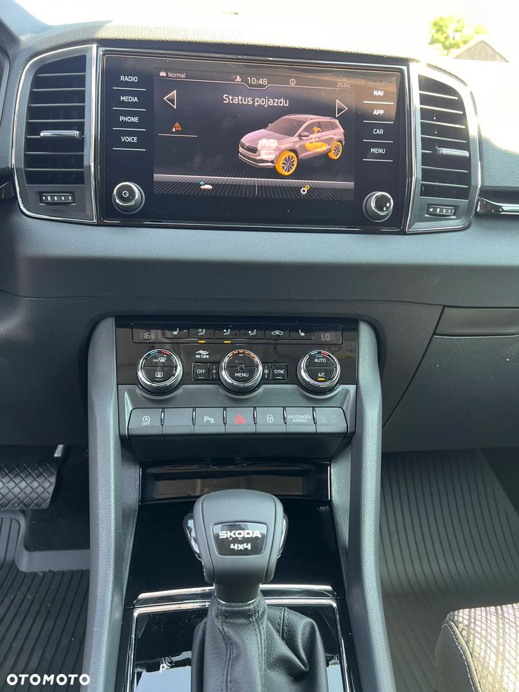 Skoda Karoq 2.0 TDI SCR 4x4 Edition 130 DSG - 20
