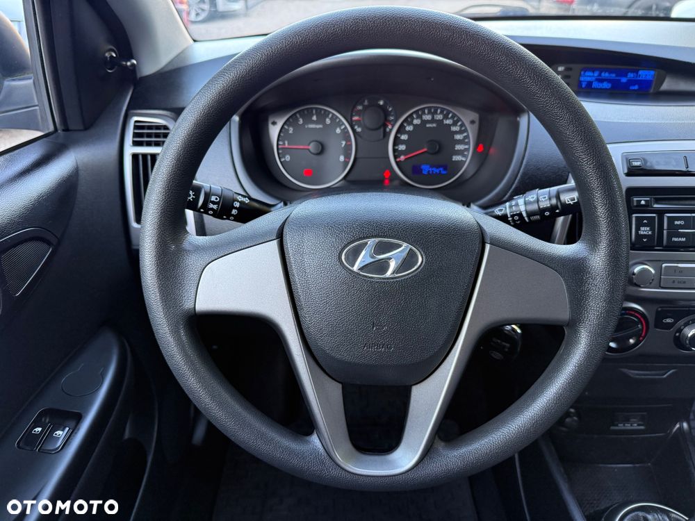 Hyundai i20 1.2 Classic - 23