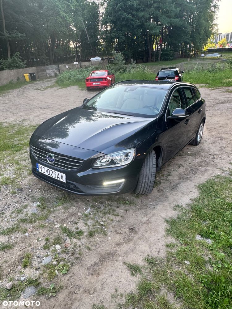 Volvo V60 D4 Summum - 5
