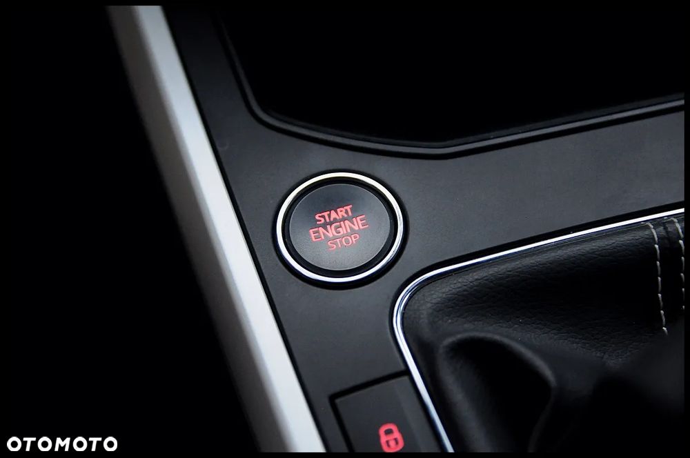 Seat Arona - 32
