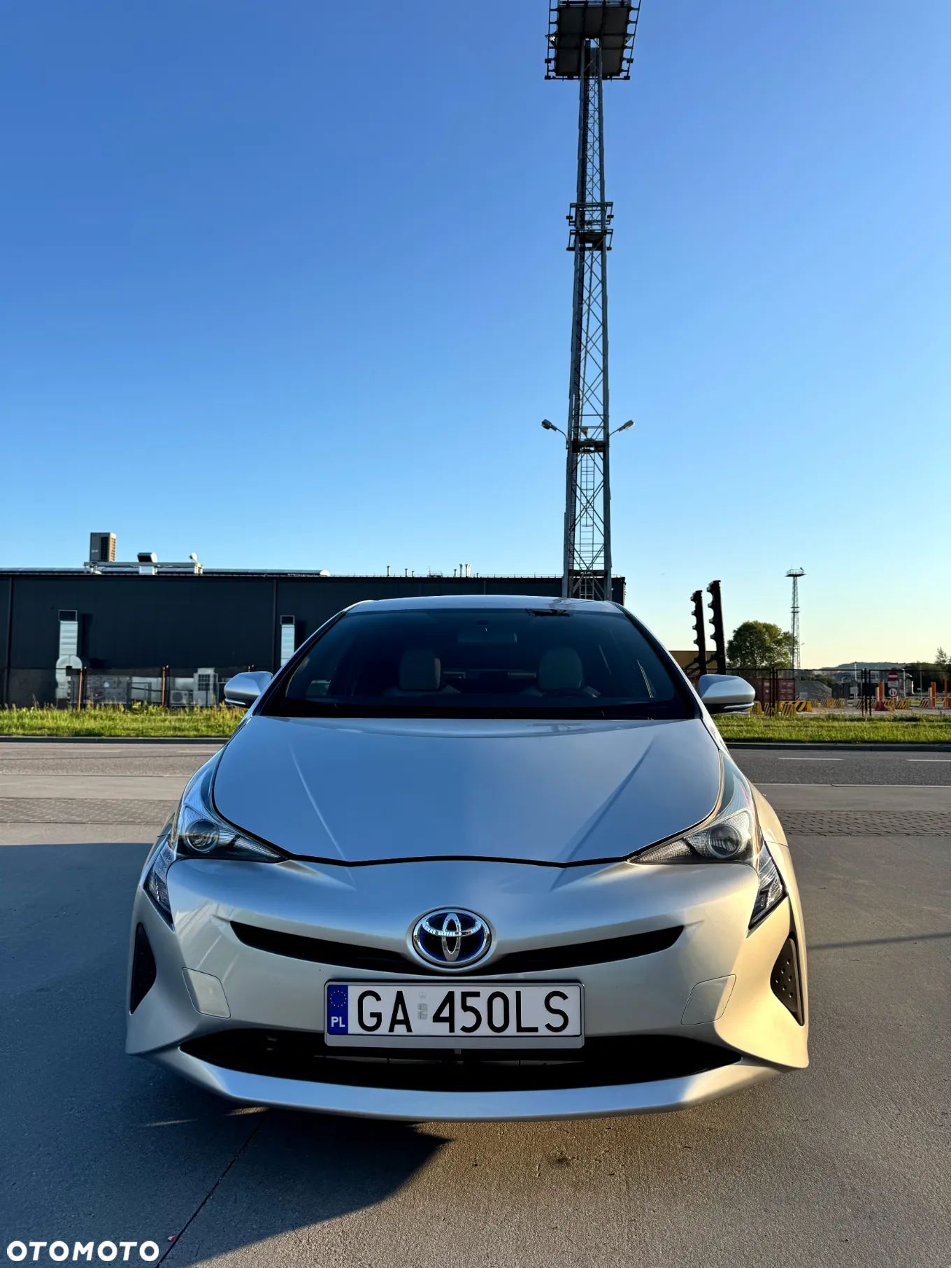 Toyota Prius Plug-in 1.8 Hybrid Executive - 1