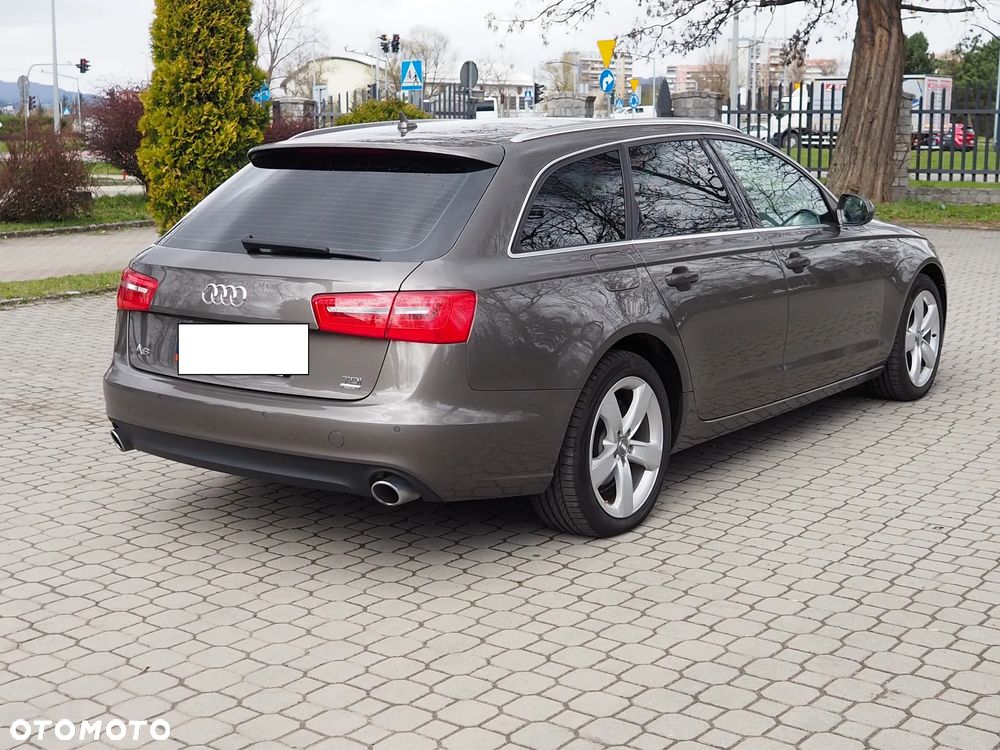 Audi A6 Avant - 4