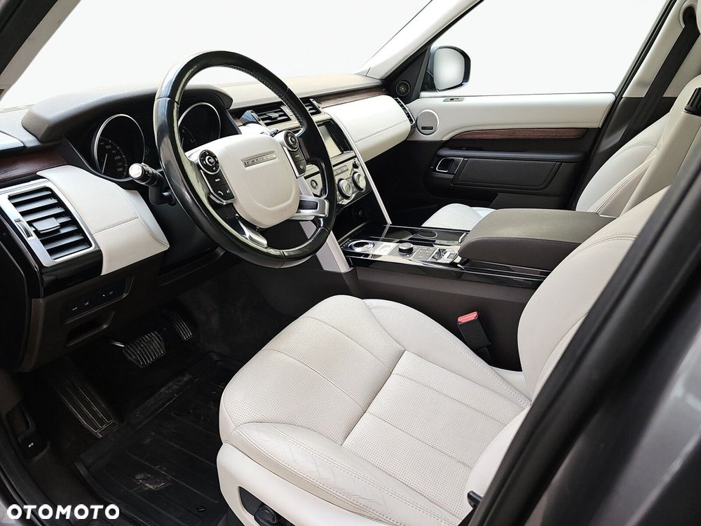 Land Rover Discovery - 16