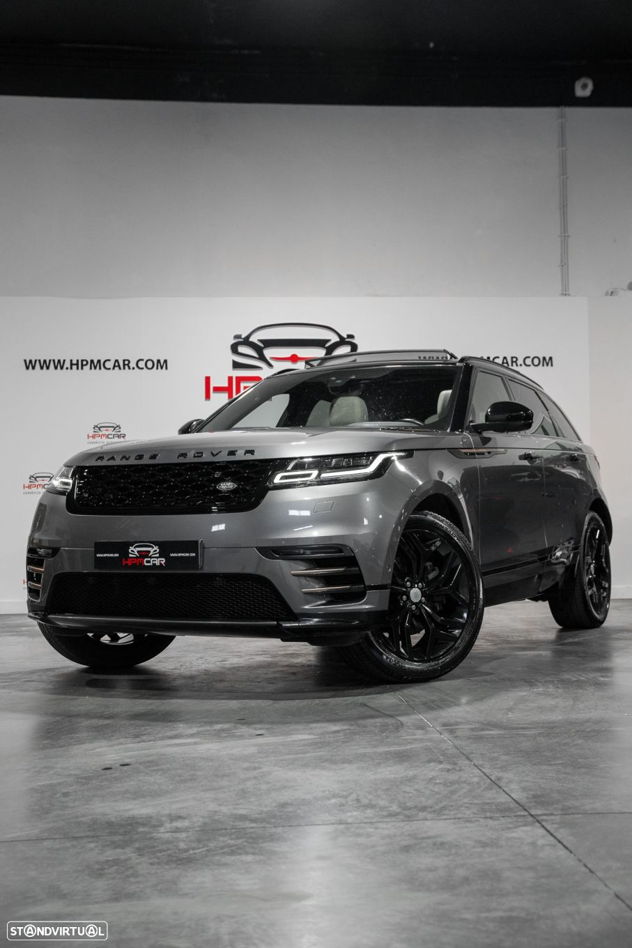 Land Rover Range Rover Velar 3.0 D R-Dynamic - 4