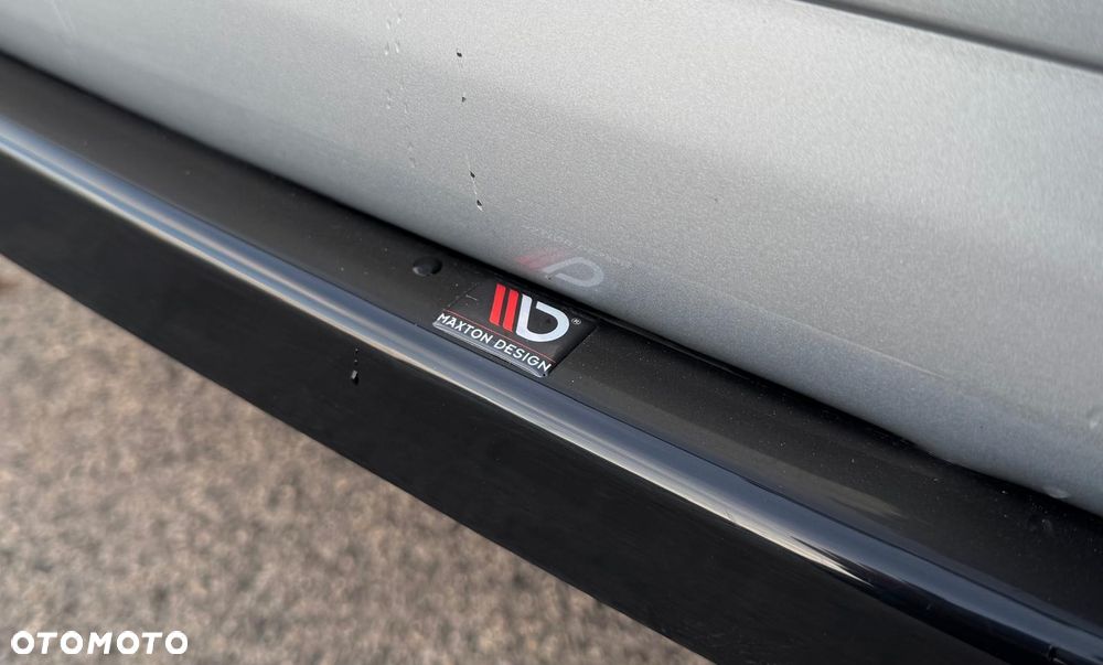 Volkswagen Caravelle 6.1 2.0 TDI L2 Highline DSG - 19