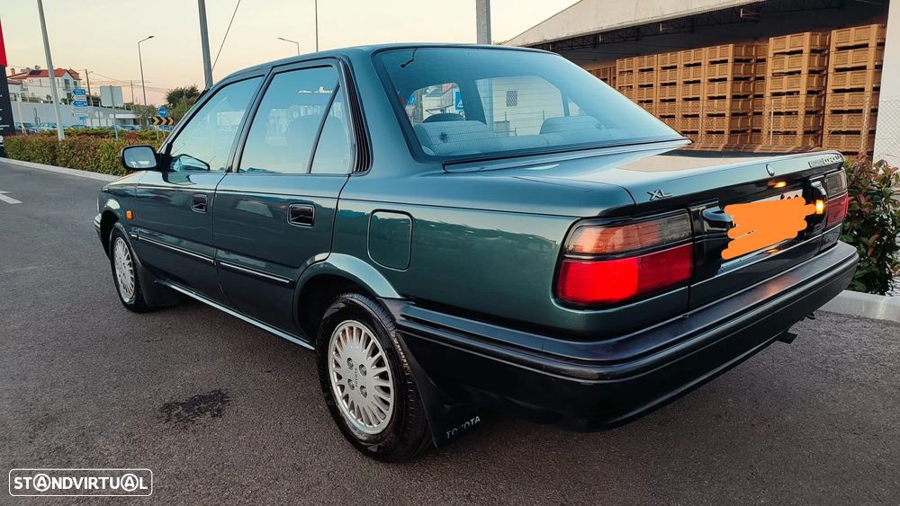 Toyota Corolla Sedan 1.3 Silver Line - 2