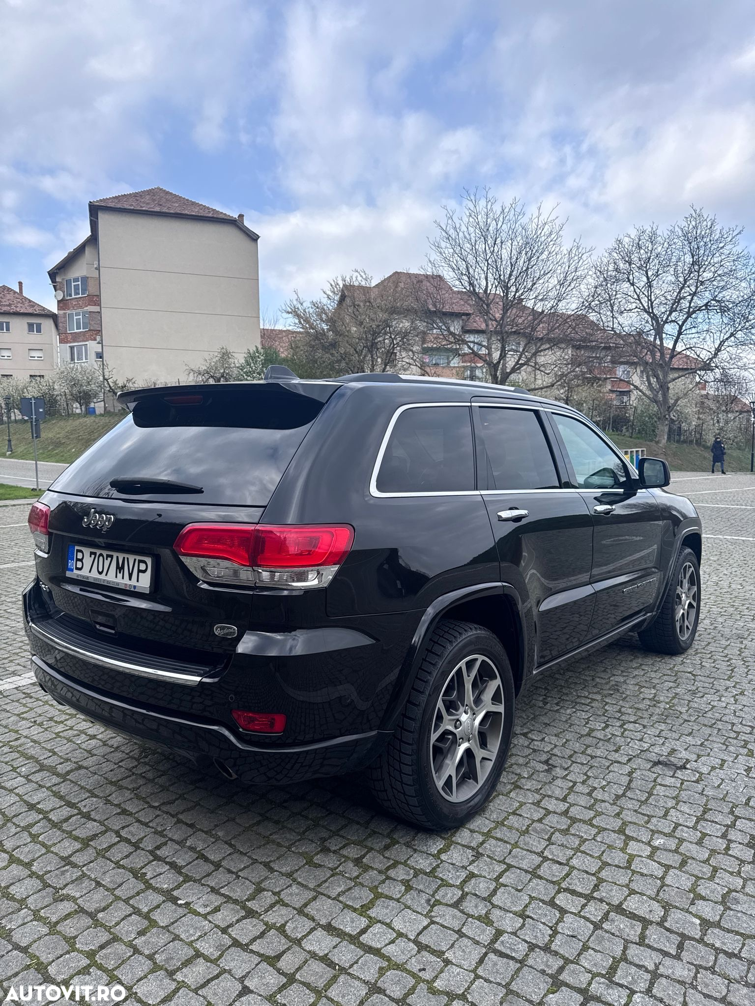 Jeep Grand Cherokee 3.0 TD AT Overland - 11