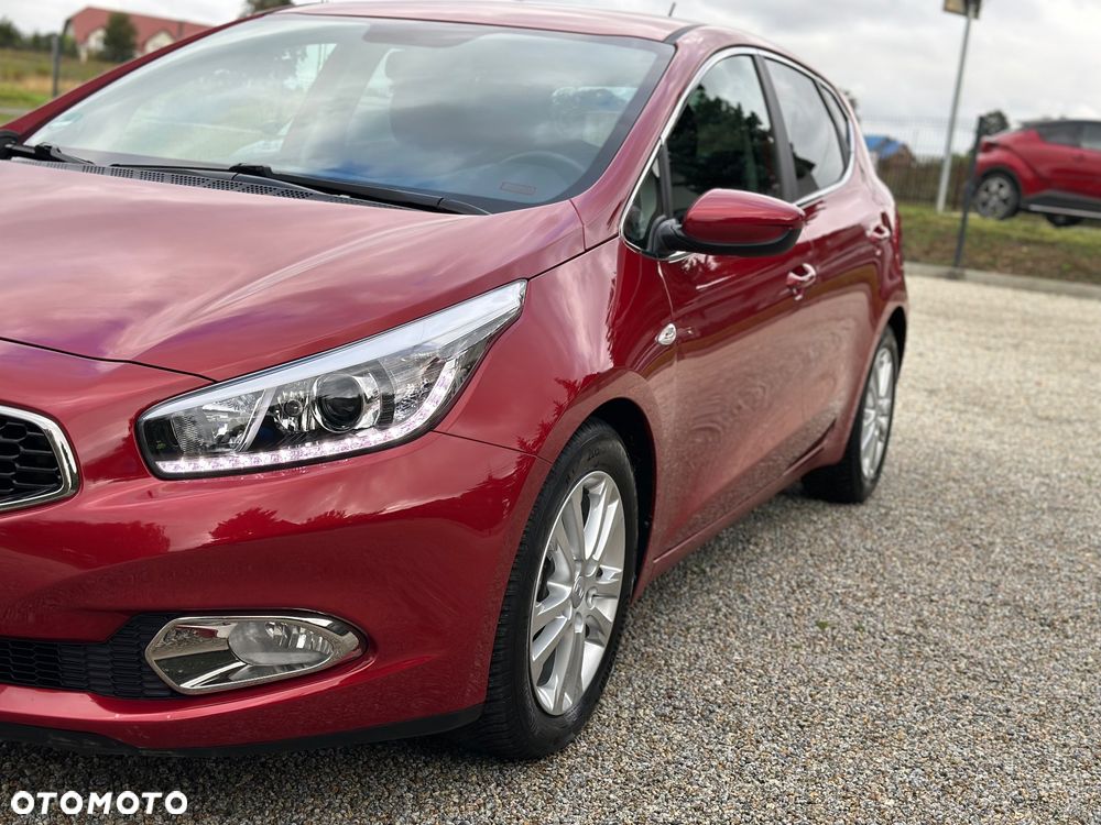 Kia Ceed Cee'd 1.6 CRDi Business Line - 14