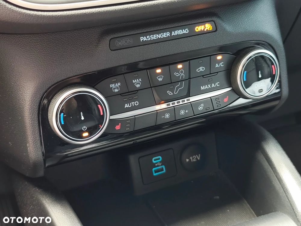 Ford Kuga 1.5 EcoBoost AWD Titanium ASS - 11