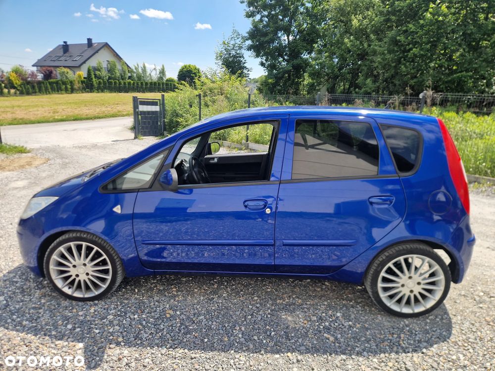 Mitsubishi Colt - 35