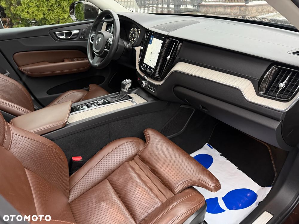 Volvo XC 60 D4 SCR Inscription - 11