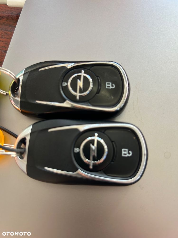 Opel Insignia 1.5 T Innovation S&S - 36