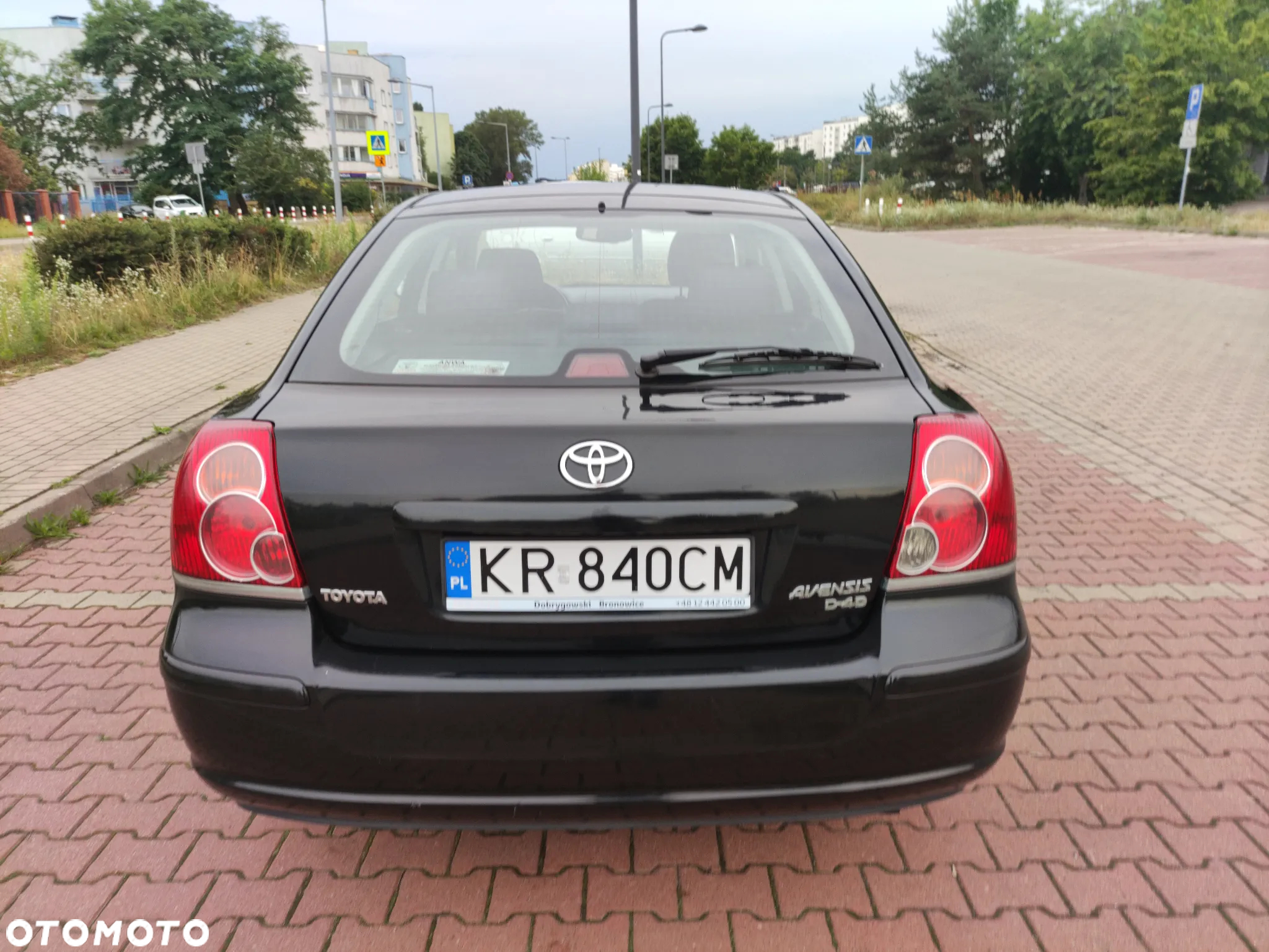 Toyota Avensis 2.0 D-4D Sol - 4