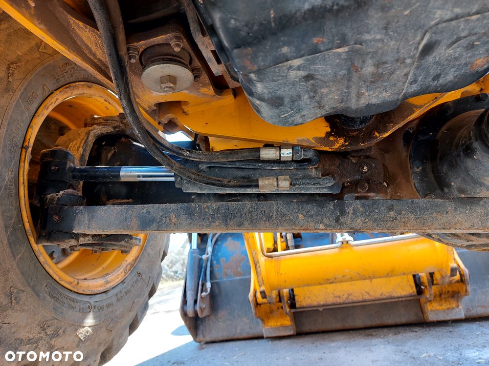 JCB 2CX 4WS - 27
