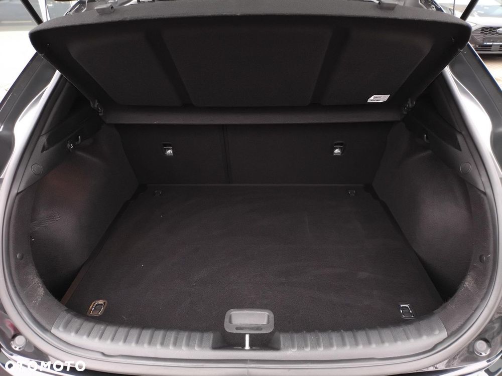 Kia XCeed 1.5 T-GDI M - 30