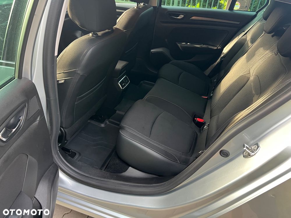 Renault Megane 1.5 Blue dCi Intens - 18