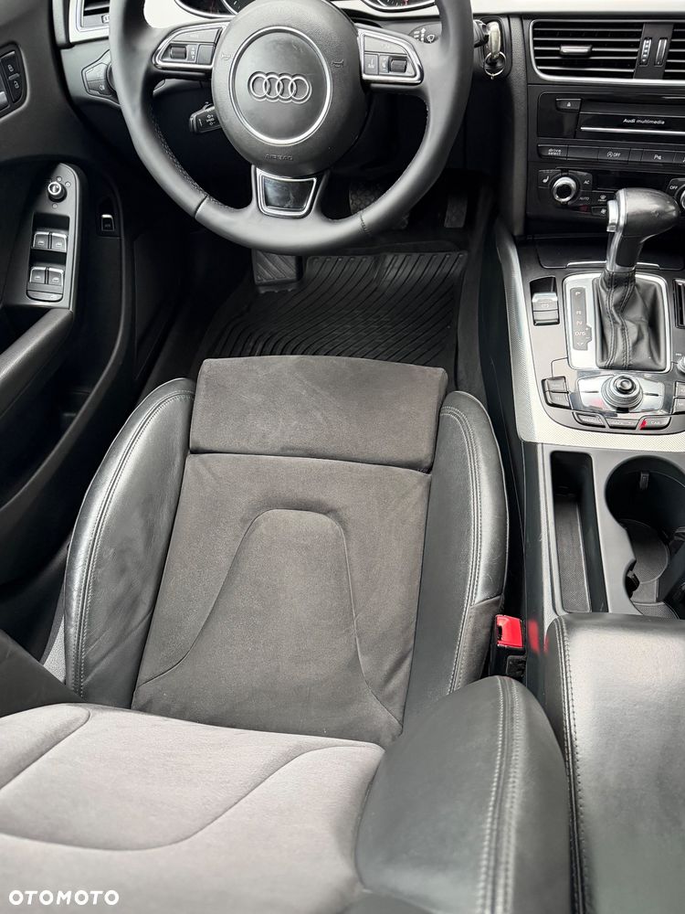 Audi A4 Allroad 2.0 TDI DPF S tronic - 29