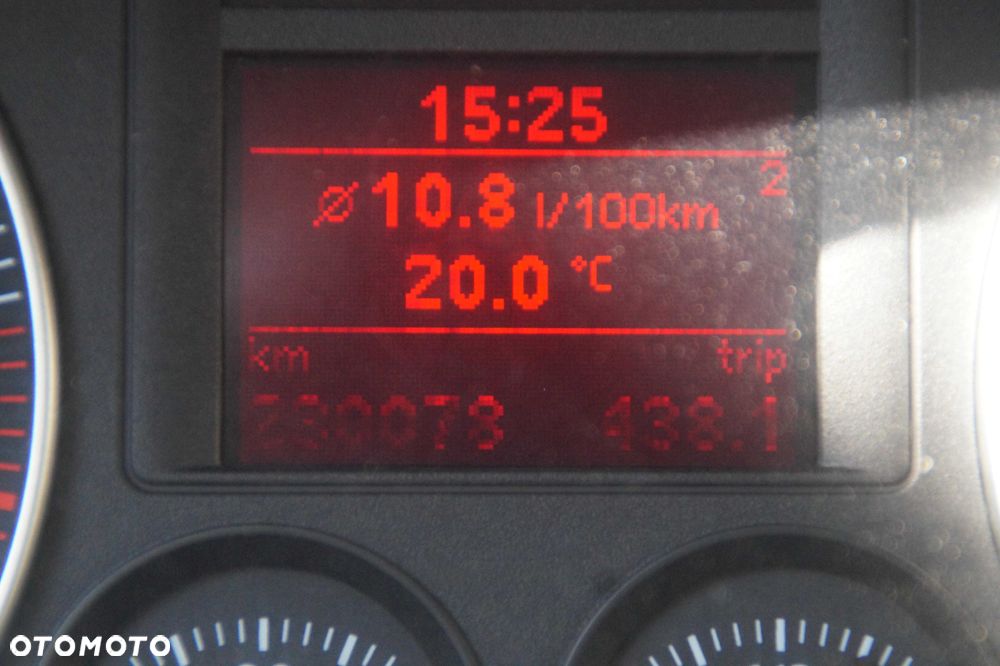 Volkswagen Golf - 6