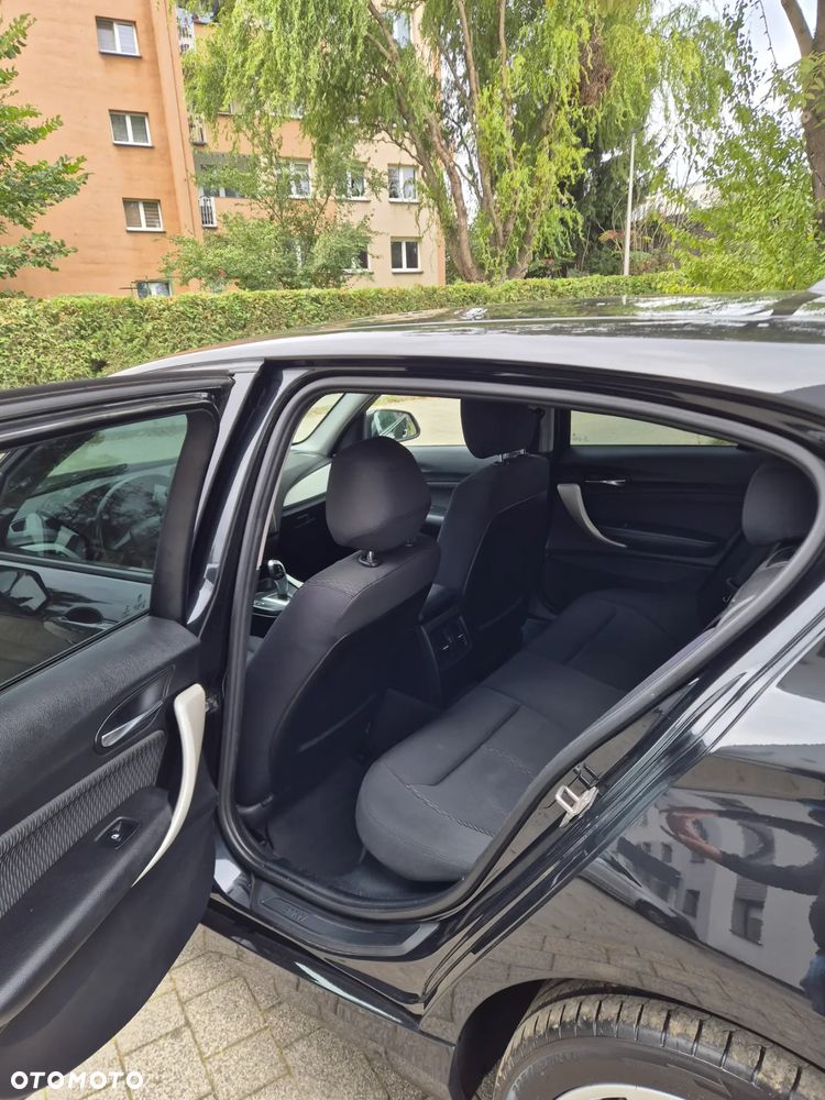 BMW Seria 1 - 14