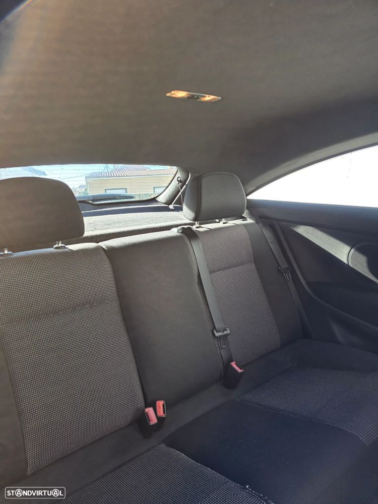 Opel Astra GTC 1.3 CDTI - 8